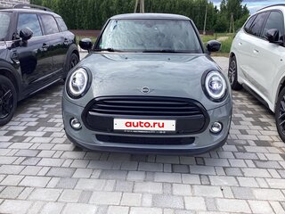 2021 Mini Hatch Cooper III (F55/F56) Рестайлинг 2, серый, 2400000 рублей, вид 2