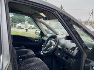 2011 Nissan Serena IV (C26), серый, 1350000 рублей, вид 4