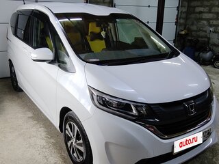2019 Honda Freed II, белый, 1800000 рублей, вид 4