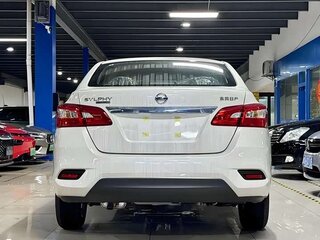 2026 Nissan Sylphy III (China Market) Рестайлинг, белый, 1410000 рублей, вид 4