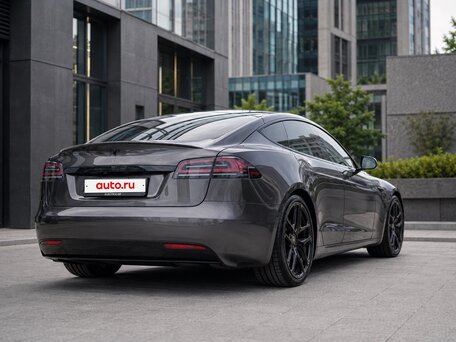 2019 Tesla Model S Performance I Рестайлинг, серый, 5490000 рублей, вид 5