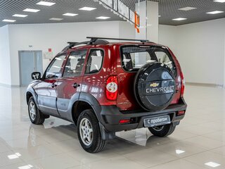 2012 Chevrolet Niva I Рестайлинг, красный, 389000 рублей, вид 4