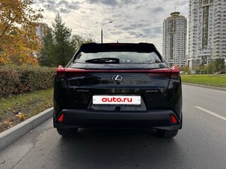 2021 Lexus UX 200 I, чёрный, 2990000 рублей, вид 4