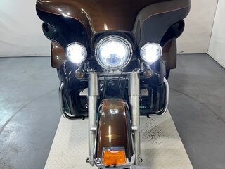 2013 Harley-Davidson Tri Glide, коричневый, 1599000 рублей, вид 3