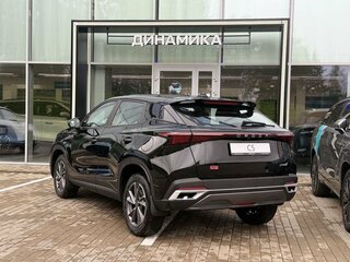 2026 Omoda C5 II, чёрный, 2399000 рублей, вид 4