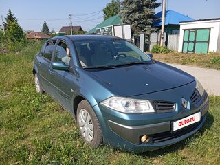 2006 Renault Megane II Рестайлинг, зелёный, 299000 рублей, вид 2