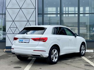 2020 Audi Q3 35 TFSI II (F3), белый, 2599000 рублей, вид 5