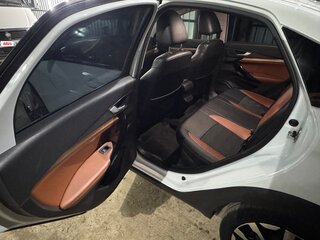 2024 Lada (ВАЗ) Vesta Cross I Рестайлинг (NG), белый, 1250000 рублей, вид 4