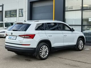 2018 Skoda Kodiaq I, белый, 2360000 рублей, вид 5