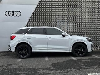 2023 Audi Q2 L 35 TFSI I Рестайлинг, белый, 2014757 рублей, вид 3
