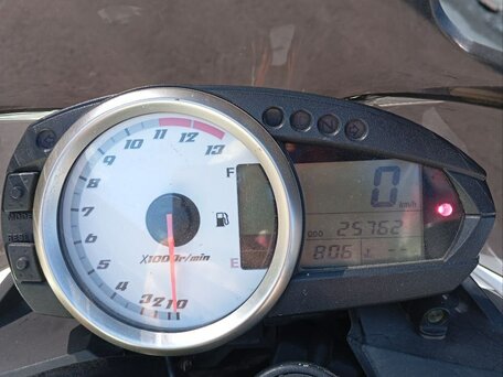 2008 Kawasaki Z 1000, белый, 539000 рублей, вид 5