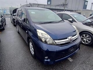 2011 Toyota ISis I Рестайлинг, синий, 1100000 рублей, вид 2