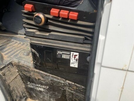 2003 Mercedes-Benz Vario, белый, 1600000 рублей, вид 3