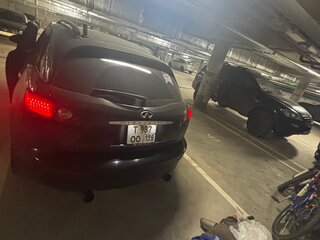 2003 Infiniti FX35 I (S50), чёрный, 900000 рублей, вид 3
