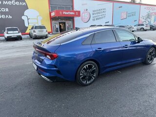 2021 Kia K5 III, синий, 2270000 рублей, вид 3