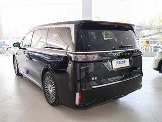 2026 Voyah Dream I Рестайлинг, чёрный, 7390000 рублей, вид 3