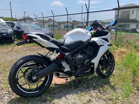 2023 Honda CBR 650R, белый, 977000 рублей, вид 4
