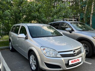 2009 Opel Astra H Рестайлинг, серебристый, 750000 рублей, вид 2