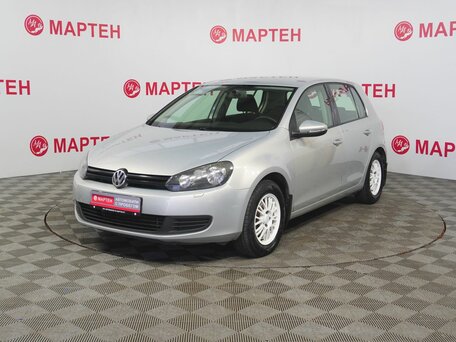 Volkswagen Golf VI