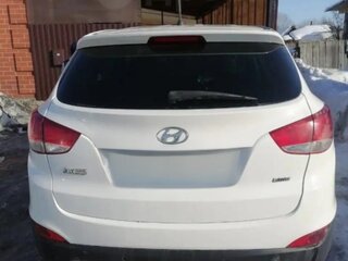 2014 Hyundai ix35 I Рестайлинг, белый, 1300000 рублей, вид 3
