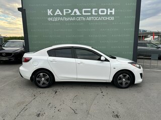 2011 Mazda 3 II (BL) Рестайлинг, белый, 839000 рублей, вид 4
