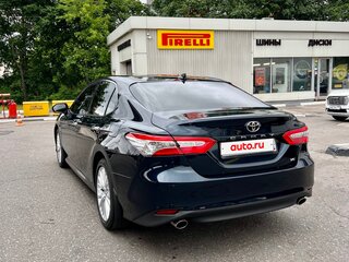 2019 Toyota Camry VIII (XV70), синий, 2590000 рублей, вид 2