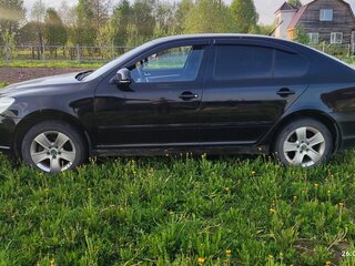 2011 Skoda Octavia II (A5) Рестайлинг, чёрный, 650000 рублей, вид 4