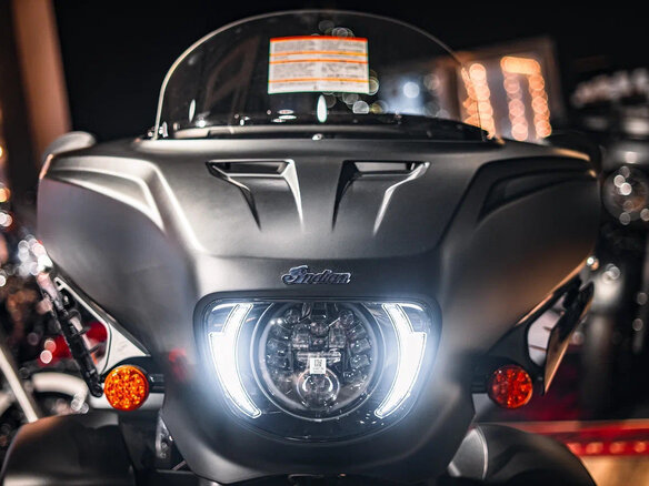 2026 Indian Roadmaster, чёрный, 4140000 рублей - вид 3