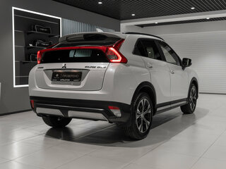 2018 Mitsubishi Eclipse Cross I, белый, 1860000 рублей, вид 5