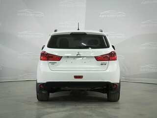 2013 Mitsubishi ASX I Рестайлинг, белый, 830000 рублей, вид 5