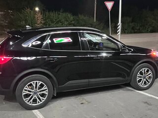 2021 Ford Escape IV, чёрный, 2200000 рублей, вид 5