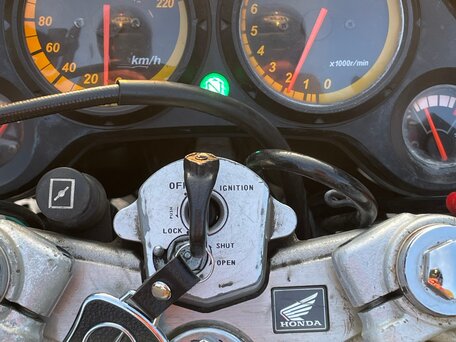 2005 Honda CBR 150R, красный, 200000 рублей, вид 2