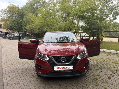 2019 Nissan Qashqai II Рестайлинг, красный, 1900000 рублей, вид 1