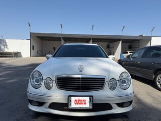 2005 Mercedes-Benz E-Класс 500 III (W211, S211), белый, 990000 рублей, вид 2