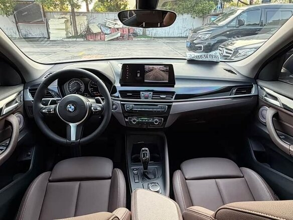 2022 BMW X1 20Li sDrive II (F48) Рестайлинг, белый - вид 7