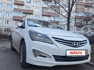 2015 Hyundai Solaris I Рестайлинг, белый, 495000 рублей, вид 3