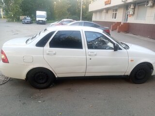 2013 Lada (ВАЗ) Priora I Рестайлинг, белый, 400000 рублей, вид 2