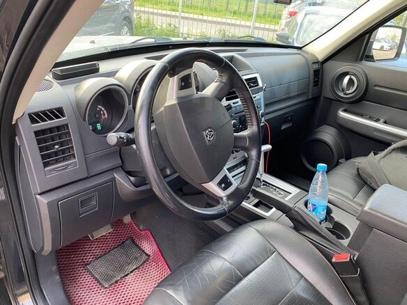2008 Dodge Nitro, чёрный, 1350000 рублей - вид 13