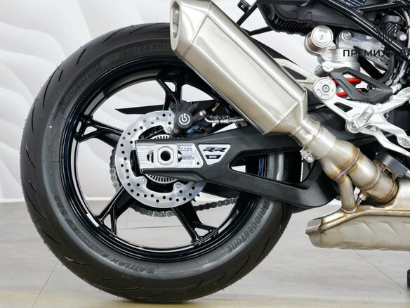 2025 BMW S 1000 RR, чёрный, 2299000 рублей - вид 8