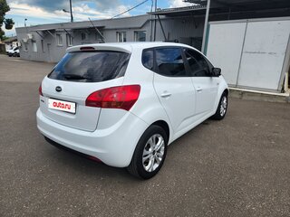 2014 Kia Venga I, белый, 700000 рублей, вид 5