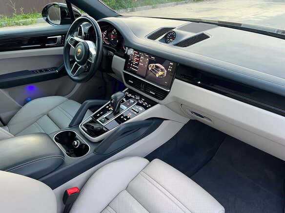 2021 Porsche Cayenne Coupé III, чёрный, 7999000 рублей - вид 30