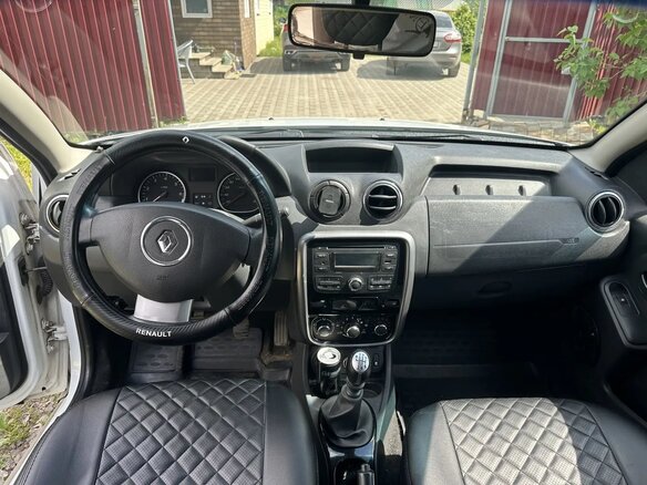2012 Renault Duster I, белый, 750000 рублей - вид 9