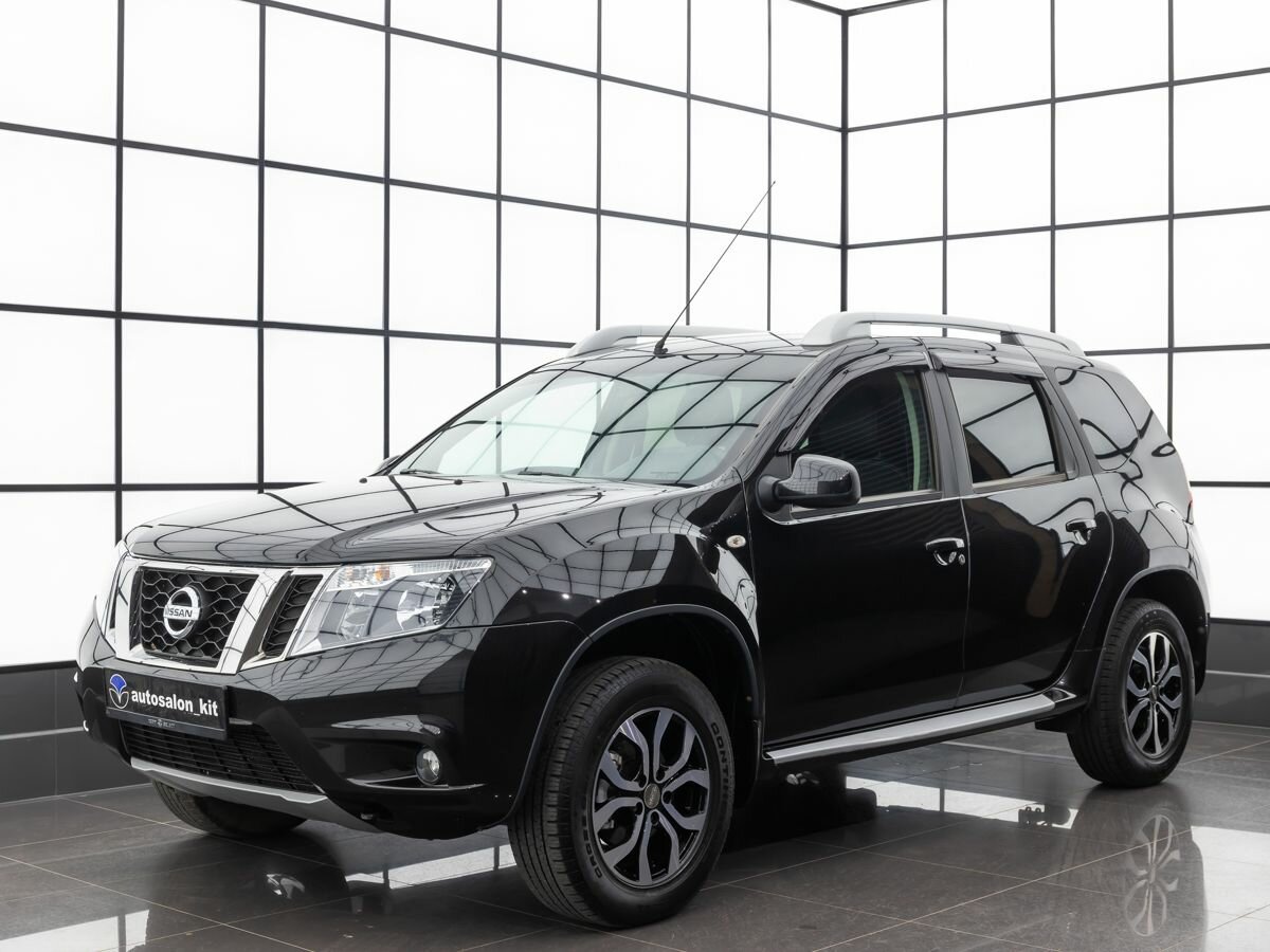 Открыть фотографии: Nissan Terrano III (D10)