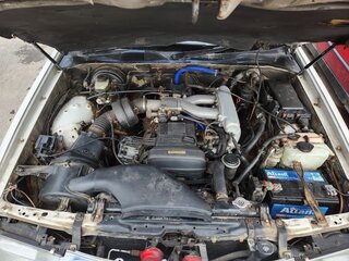 1991 Toyota Crown IX (S140), белый, 600000 рублей, вид 4