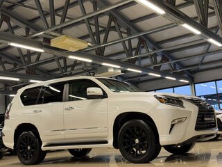 2017 Lexus GX 460 II Рестайлинг, белый, 5299000 рублей, вид 2
