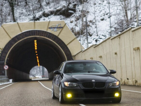 2009 BMW 3 серии 328i V (E90/E91/E92/E93), чёрный, 1999999 рублей - вид 13