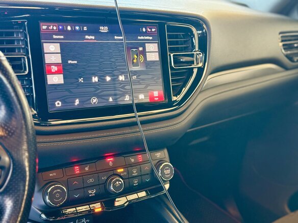 2021 Dodge Durango III Рестайлинг 2, серый, 4500000 рублей - вид 16