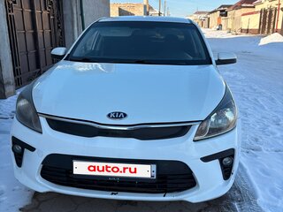 2017 Kia Rio IV, белый, 890000 рублей, вид 1