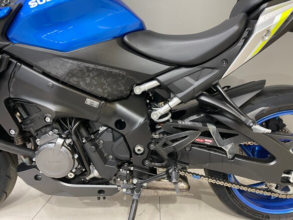2021 Suzuki GSX-S 1000, синий, 1100000 рублей - вид 10