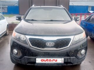 2011 Kia Sorento II, чёрный, 900000 рублей, вид 1